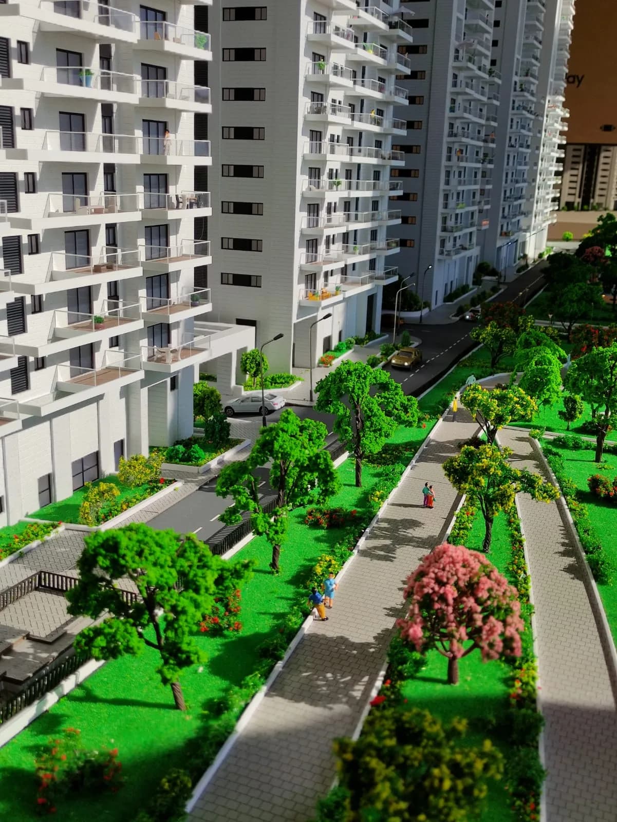 מודל אדריכלי בקנה מידה 1:75 של פרויקט מעוז דניאל, כצנלסון בת ים — הדפסת תלת מימד וחיתוך לייזר